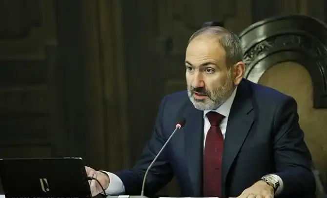 «Զերծ կը մնամ». Փաշինեան մերժած է գնահատական տալ Արցախի մէջ առկայ լարուածութեան 