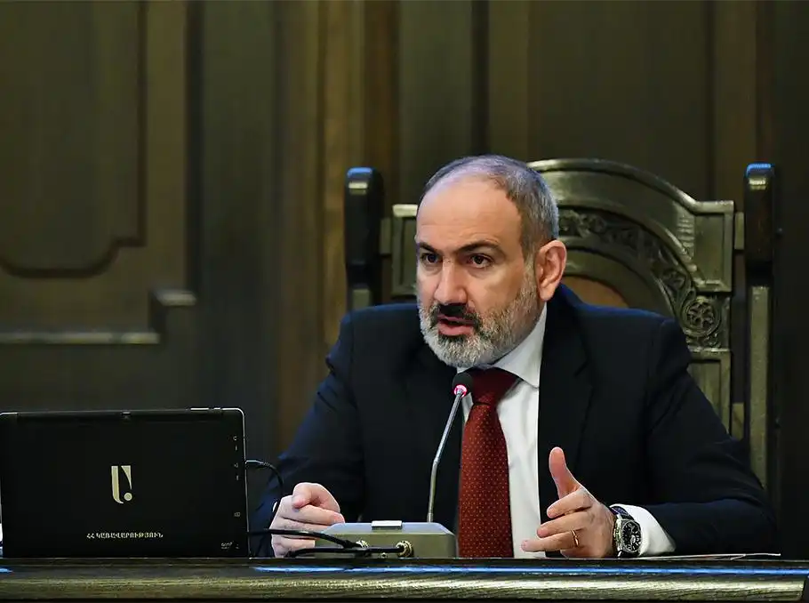 Փաշինեան. Ատրպէյճանը կը փորձէ բոլոր հայերը տեղահանել Արցախէն