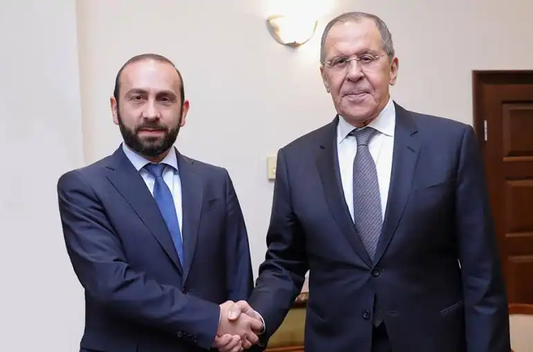 Արարատ Միրզոյեանն ու Սերգէյ Լաւրովը պիտի հանդիպին մարտ 20-ին