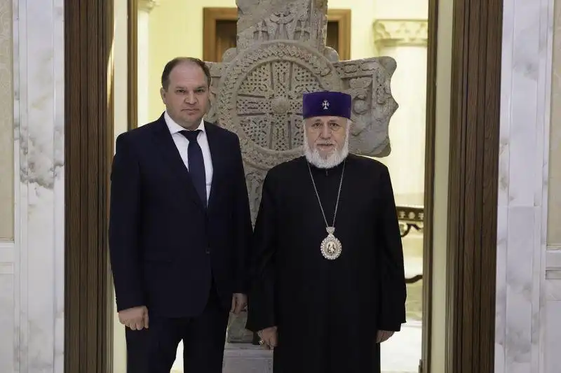 Ամենայն Հայոց Կաթողիկոսն ընդունեց Քիշնեւի քաղաքապետը