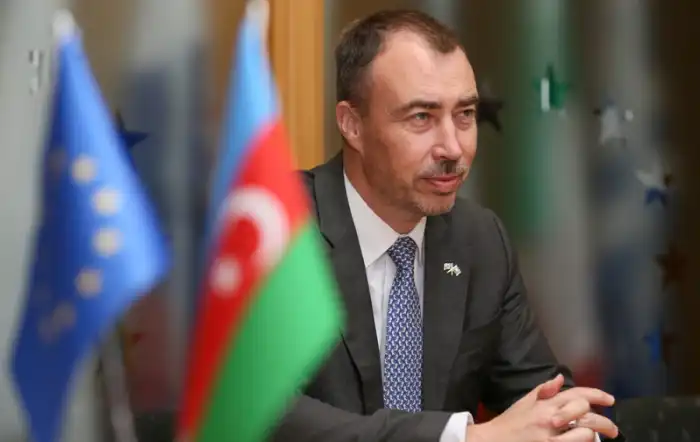 Քլաար կը շեշտէ խաղաղութեան հասնելու հրամայականը