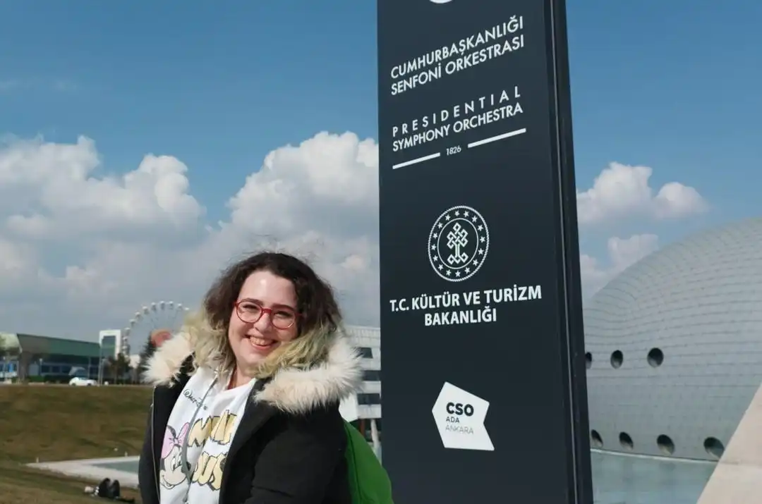 Պոլսոյ մէջ. Հայուհին անդամ Թուրքիոյ պետական երիտասարդական երգչախումբին 