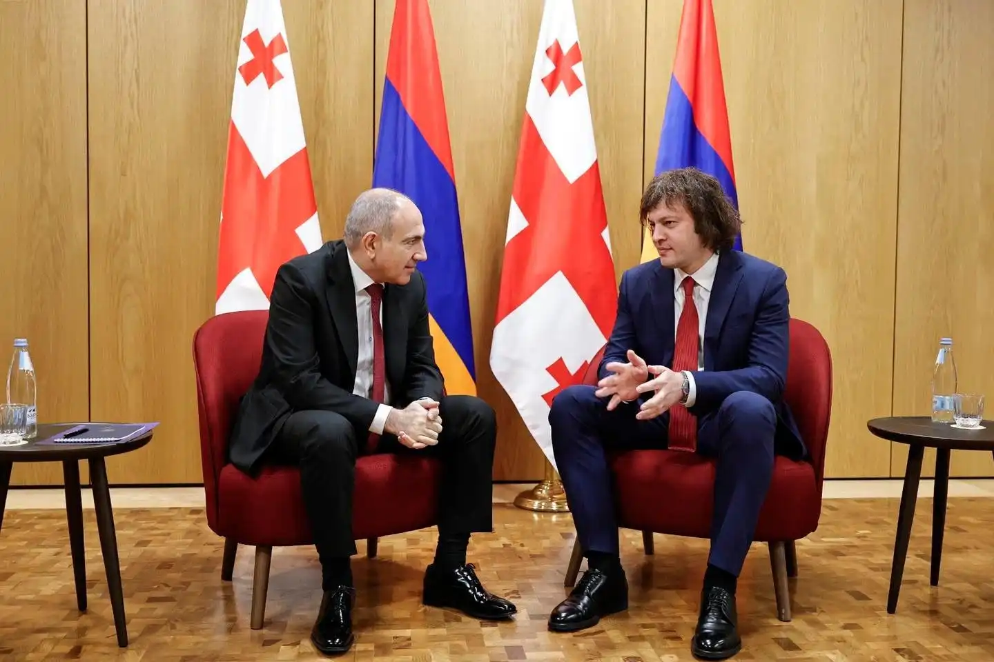 Հայաստանի եւ Վրաստանի վարչապետերը քննարկած են ռազմավարական յարաբերութիւններու օրակարգը