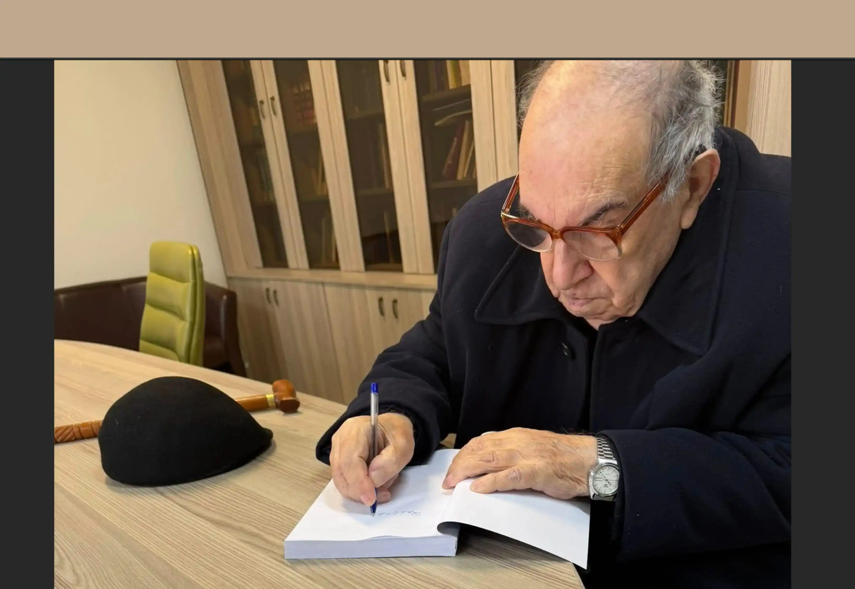 Երեւան․ Անսակարկ դաստիարակ եւ փայլուն գիտնական,  արեւելագէտ՝ Վահան Բայբուրդեանի կորուստը