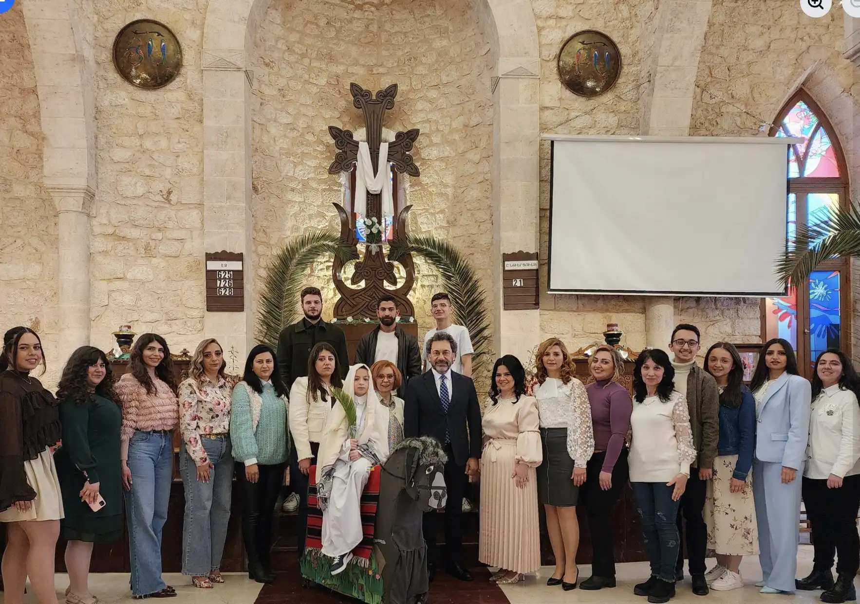 Հալէպ. Ծաղկազարդի պաշտամունք Հայ Աւետարանական Բեթէլ  Եկեղեցւոյ մէջ 