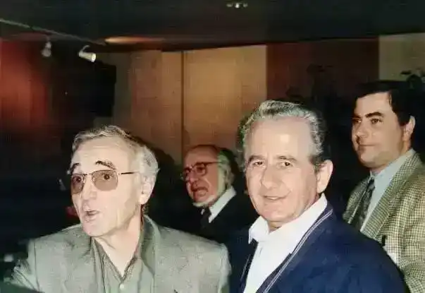 Մահացել է ամենահայտնի հայ իմպրեսարիոն՝ Շառլ Ազնավուրի եւ բազմաթիվ աստղերի մտերիմ հայը ․ Լուսանկարներ 