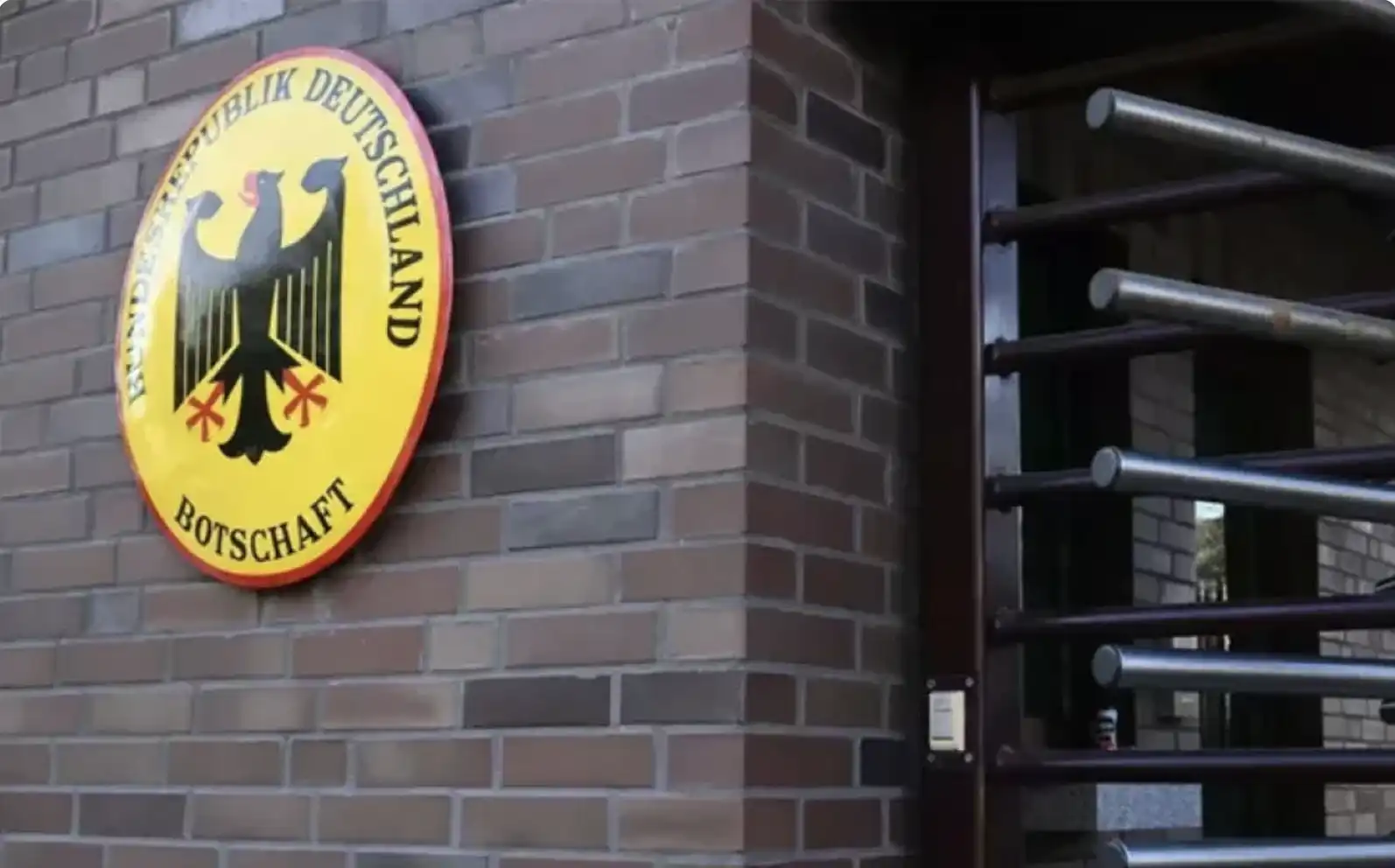 Գերմանիա իր դեսպանատան աշխատակիցները ժամանակաւորապէս դուրս բերած է Իրաքէն