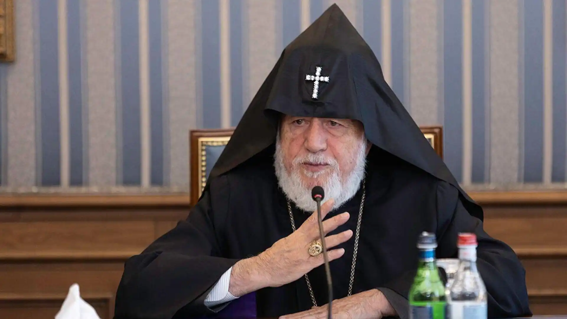 Քննիչը մերժած է Կաթողիկոսի՝ Վրաստան մեկնելու միջնորդութիւնը