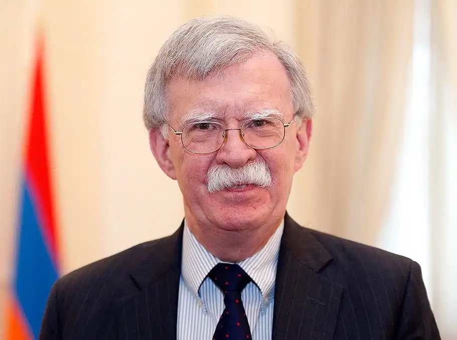 Ի՞նչ նկատի ունեցած է Պոլթըն երբ ըսած է ՝«Չկաշկանդուիլ պատմական  կաղապարներով» 