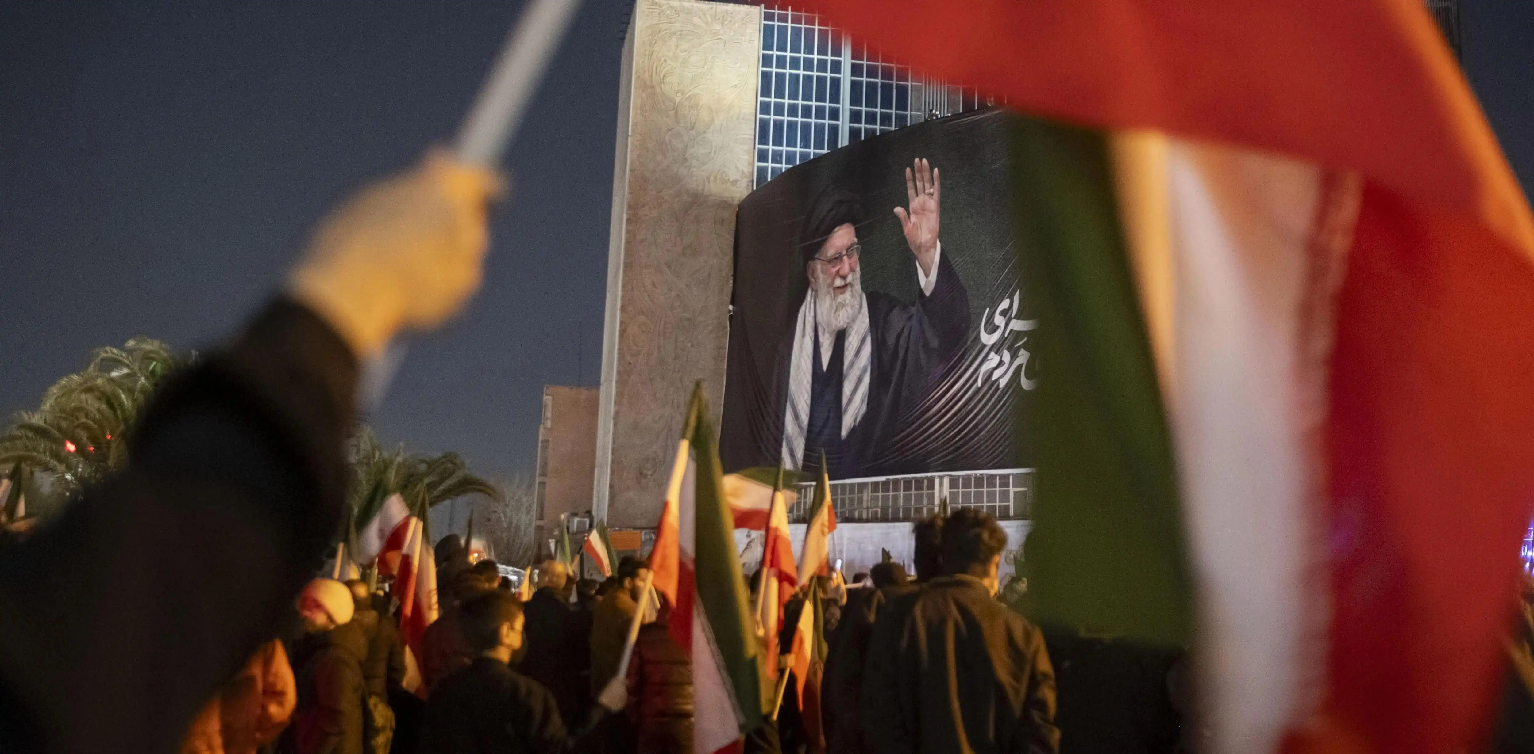 Այաթոլլա Խամենէիի վերջին հրաժեշտի արարողութիւնը ՝ յետաձգուած է 