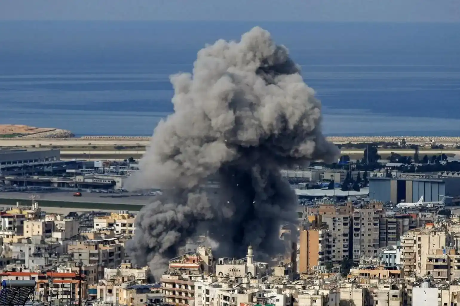 Իրան hարուածած է Արեւմտեան Երուսաղէմի եւ Հայֆայի կառոյցները