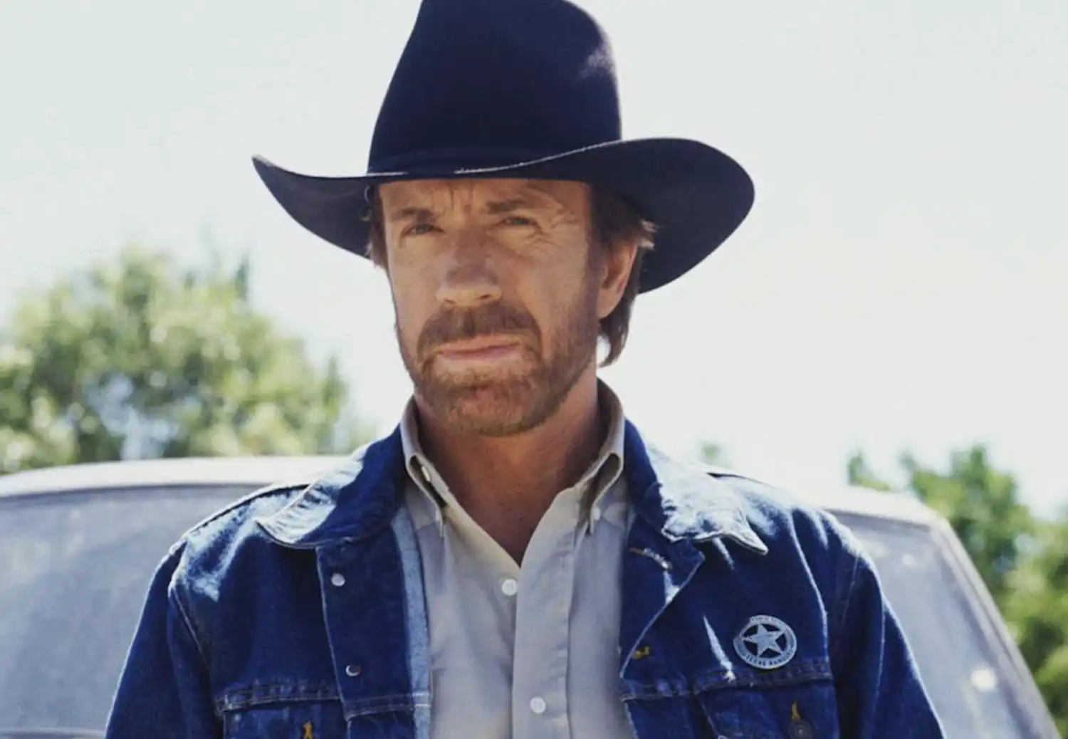 86-ամեայ Չաք Նորիսի շիջումը. Անխախտ կամքի խորհրդանիշ մը 