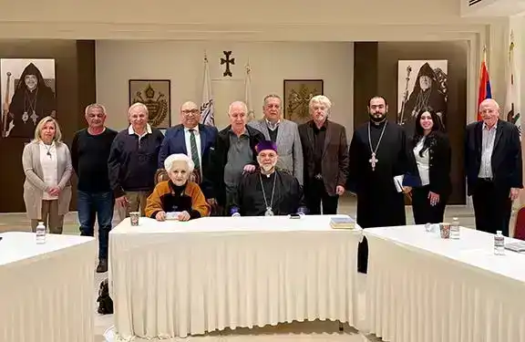 «Հիմնահարցեր եւ հանգրուաններ՝ Արեւմտեան հայաշխարհի կազմաւորումին մէջ» Նիւթով կլոր սեղան