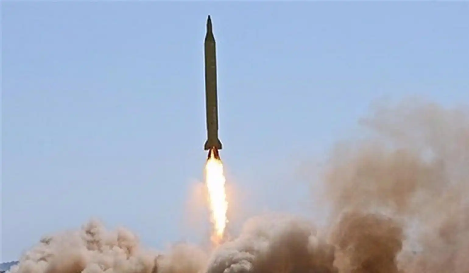 Իրան երկու պալիuթեան հրթիռ արձակած է Հնդկական ովկիանոսին մէջ գտնուող «Տիէկո Կարսիա» ամերիկ-բրիտանական ռազմակայանի ուղղութեամբ