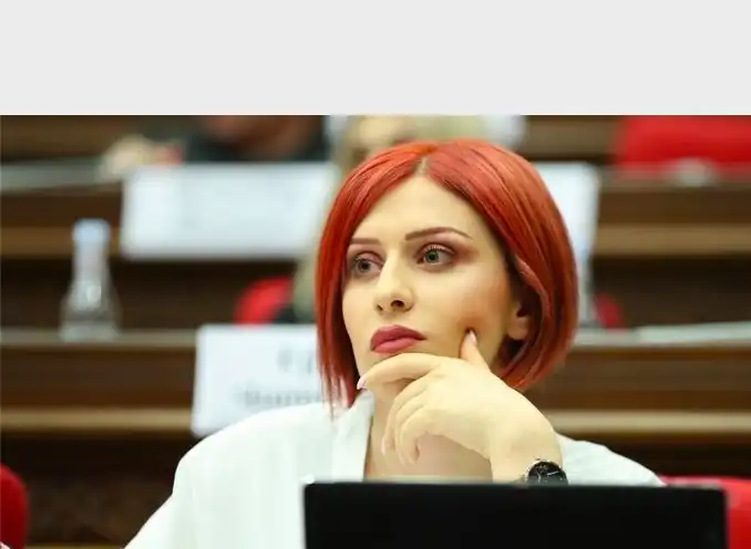 Պատգամաւոր Ակնեսա Խամոյեանի ինքնազգացողականութիւնը վատացաւ (Տեսանիւթ)