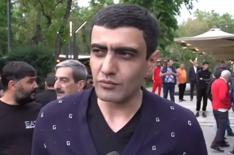 «Եթէ ժողովուրդը ուշքի չգայ, մեզ դառն  ճակատագիր մը կը սպասէ». Առուշ Առուշանեան 