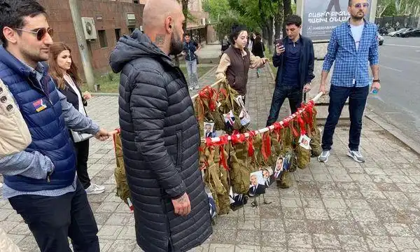 Իրականացուցած են «Ուսապարկերու գործողութիւն»ը