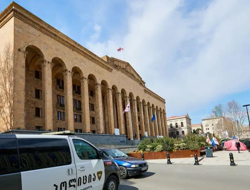 Վրաց խոհրդարանին մէջ՝ ծեծկռտուք 