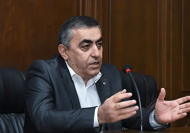 Ռուսաստան-Արեւմուտք հակամարտութիւնը այս իշխանութիւնները տեղափոխեցին Հայաստան. Ռուստամեան