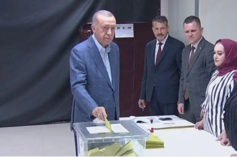 Էրտողան. «Վստահ եմ մեր գալիք յաղթանակէն»