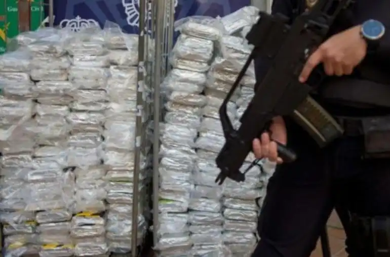 Սպանիոյ մէջ. Մեծ քանակութեամբ թմրեցուցիչ գտնուած է