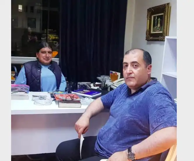  Հալէպի  ՀՀ Գլխաւոր Հիւպատոս՝ Բաբգէն Պատալեան այցելած է գաղութահայ  արուեստագէտ՝ Ճորճ Ամպարճեանին 