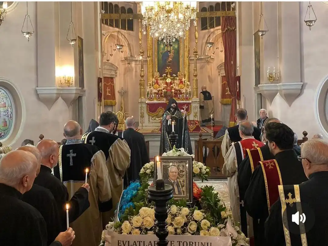 Պոլսոյ մէջ. Եկեղեցւոյ նուիրեալ ազգային՝ Նշան Չալկըճեանի վերջին հրաժեշտը        