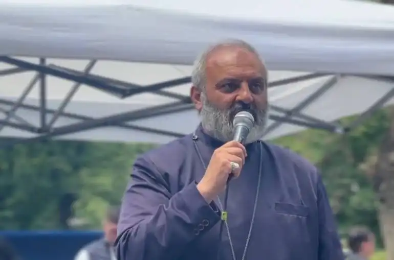 «Ինչպէս չլինել չմարդ»․ Բագրատ Սրբազանի՝ ԵՊՀ-ի մէջ  կազմակերպուած   «Բաց դաս»-ին հիւր դասախօս