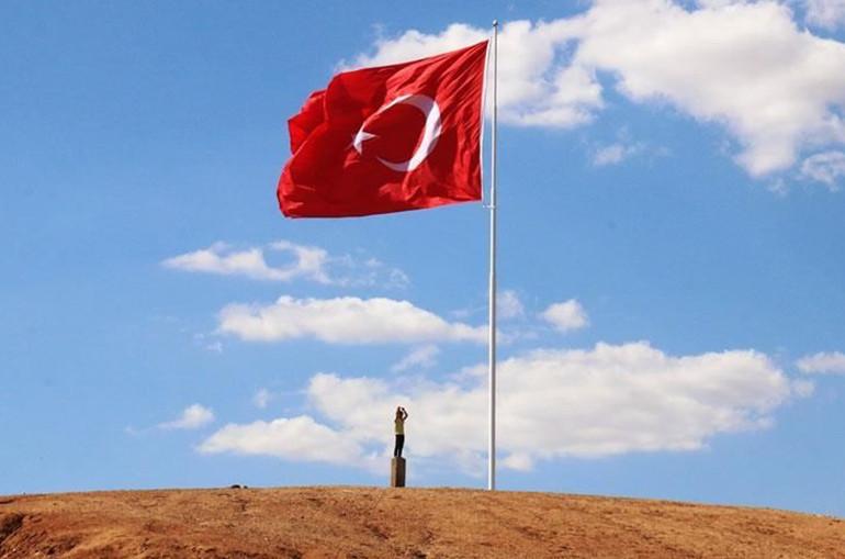 Թուրք նախարարին յոխորտանքը «Մենք այլեւս չենք տեղաւորուիր մեր սահմաններուն մէջ»  