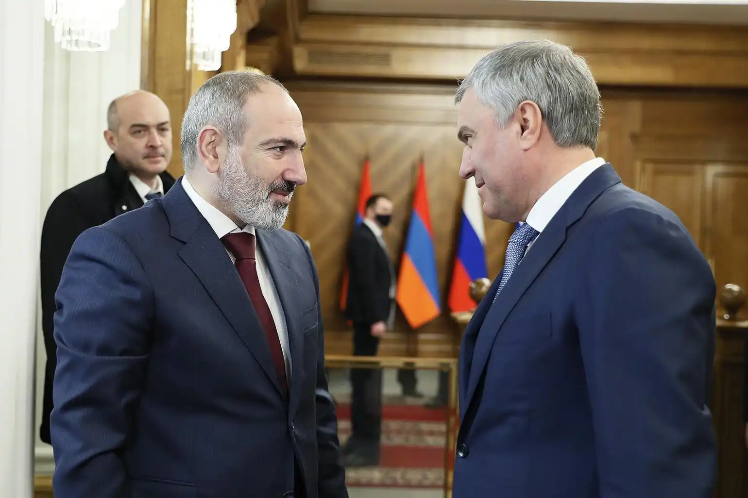 Փաշինեան Ռուսիոյ նկատմամբ ոչ բարեկամական քաղաքականութիւն կը վարէ. Վոլոտին