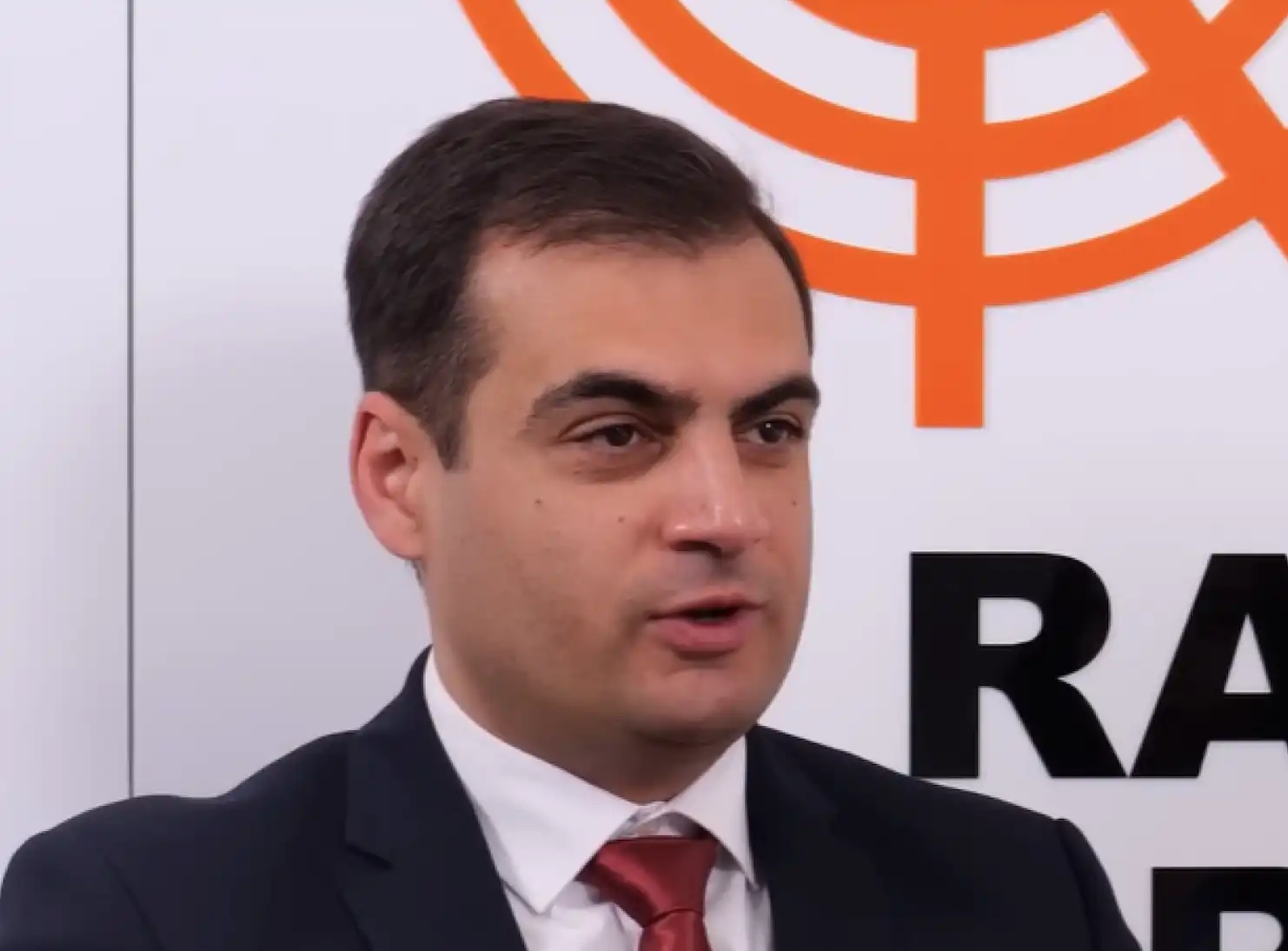 Գուրգէն Սիմոնեանի կարծիքով  «Շնորհապետական» կուսակցութիւնը երկորդ դիրքի վրայ պիտի ըլլայ  