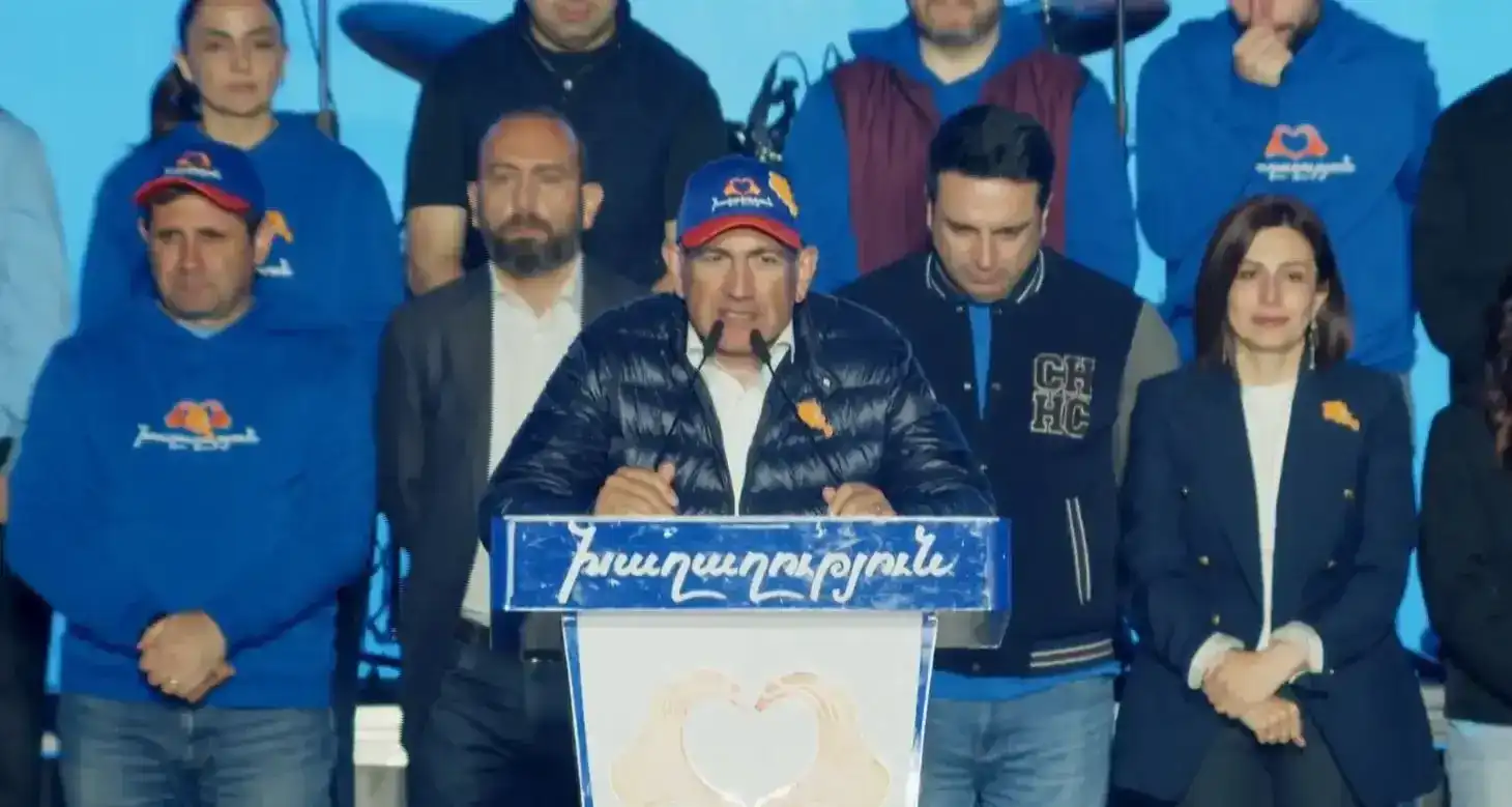 Փաշինեան կ՚ըսէ, թէ ինք կտրած է եւ պիտի կտրէ  բոլոր կրակ բացած ձեռքերը