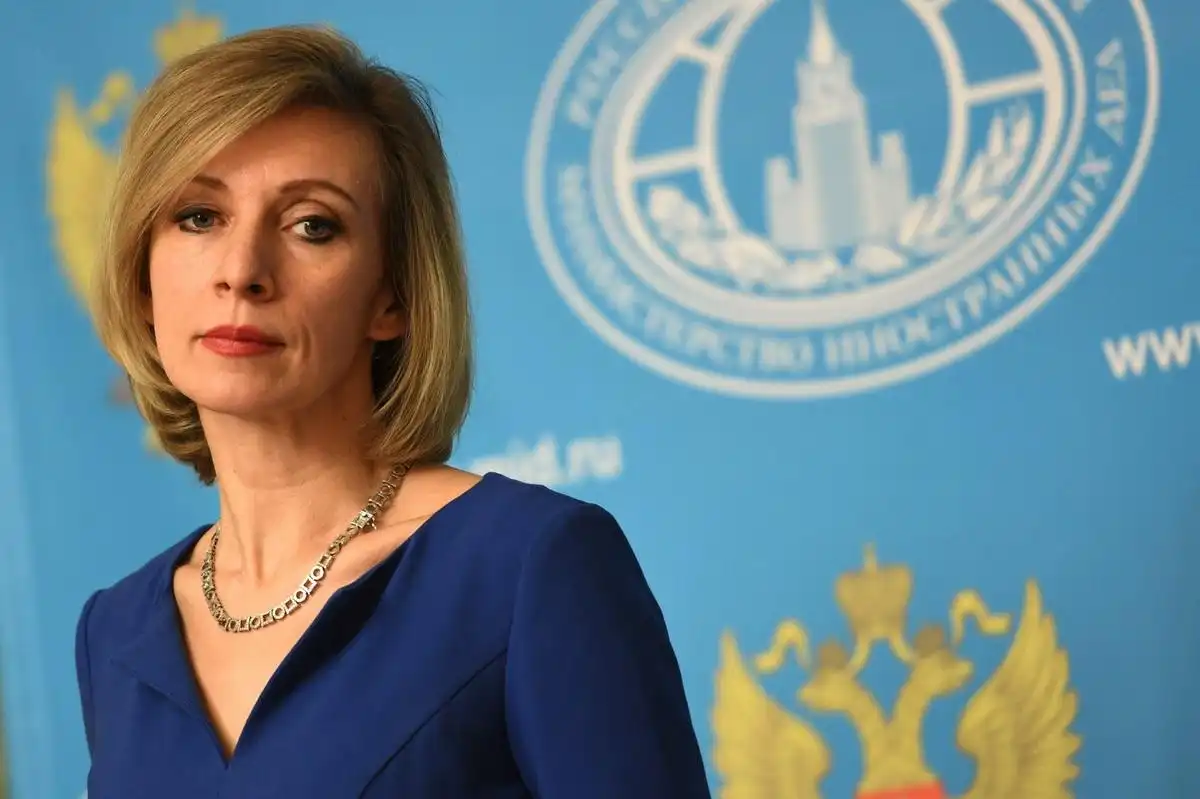 Զախարովան դարձեալ «3+3»ի մասին 