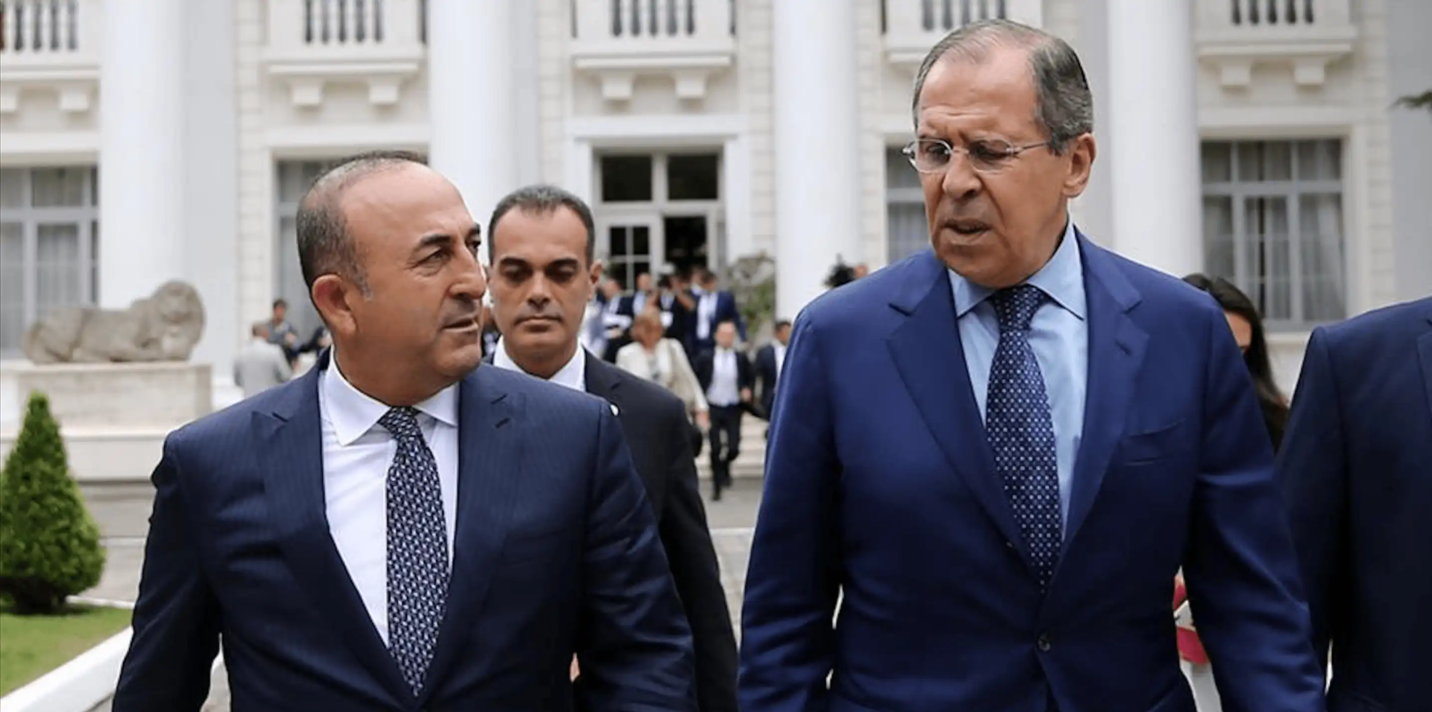 «3+3»ը սեղանին վրայ. Լաւրով ու Չաւուշօղլու անդրադարձած են կովկասեան զարգացումներուն 