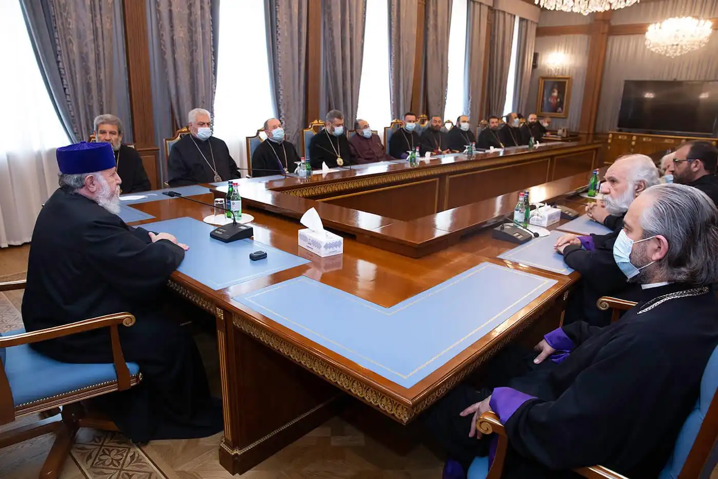 Մայր Աթոռի միաբանութիւնն ու պաշտօնէութիւնը շնորհաւորեցին Ամենայն Հայոց Հայրապետին օծման եւ գահակալութեան 22-րդ տարեդարձի առիթով