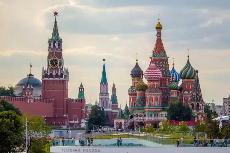 Քրեմլին կը հաստատէ «Եռակողմ հանդիպում կայ»