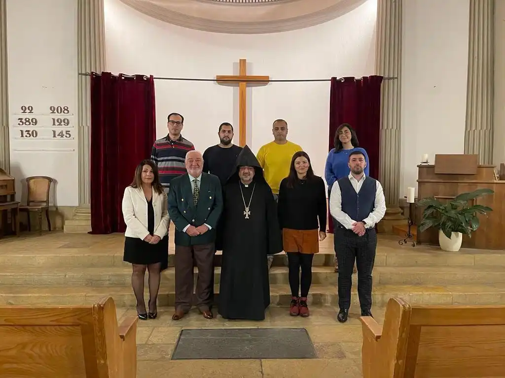   Զուիցերիոյ մէջ Թեմական   նոր ծուխ հիմնադրուեցաւ.Հաղորդագրութիւն 