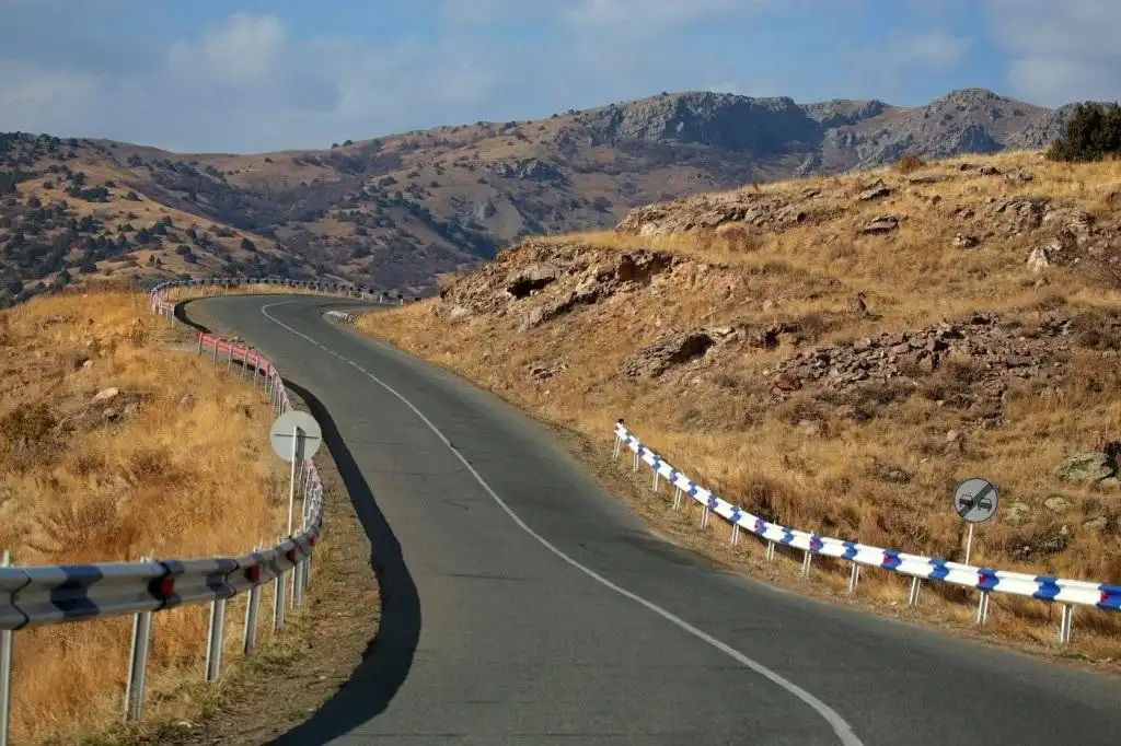 Սիւնիքի մարզի մէջ այլընտրանքային ճանապարհներու կառուցումը պէտք է աւարտին հասնի 2022 թուականին