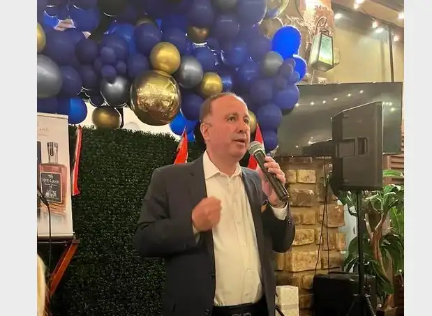    Բարերար Մայք Սարեանի նոր նախաձեռնութիւնը ՝Կիւմրիին 