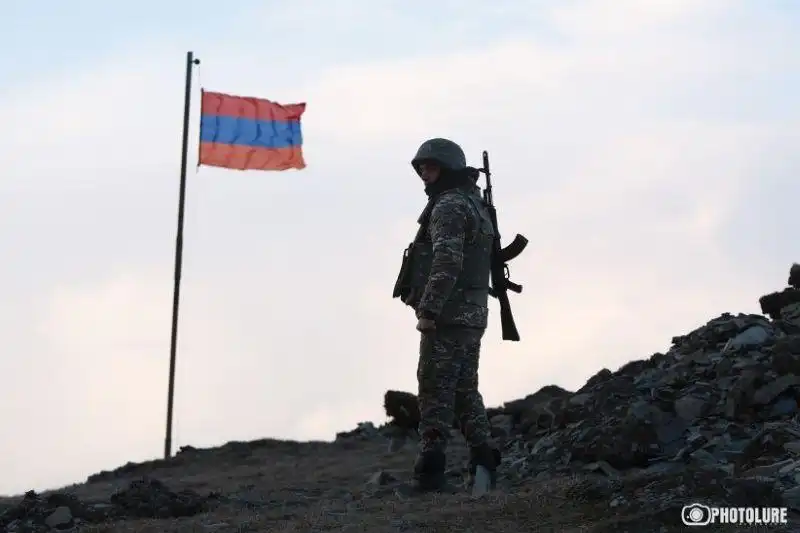 Ատրպէյճանական ուժերը երկուքուկէս ժամ կրակած են հայկական դիրքերու ուղղութեամբ․ Պաշտպանութեան նախարարութիւն