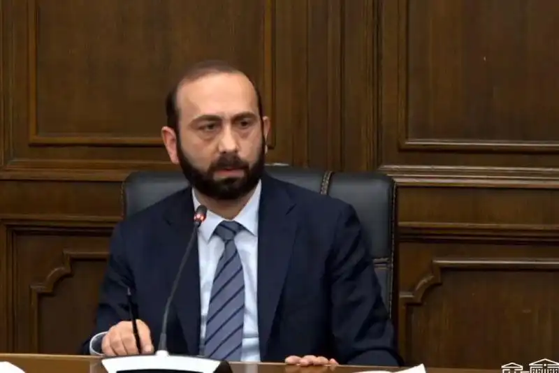 Արարատ Միրզոյեան հաստատեց. Եռակողմ  հանդիպում պիտի կայացուի Ուաշինկթընի մէջ 