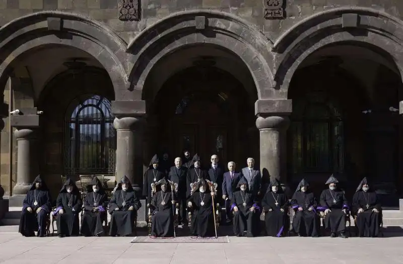 Մայր Աթոռ Սուրբ Էջմիածնում սկսուեց Գերագոյն հոգեւոր խորհրդի ժողովը