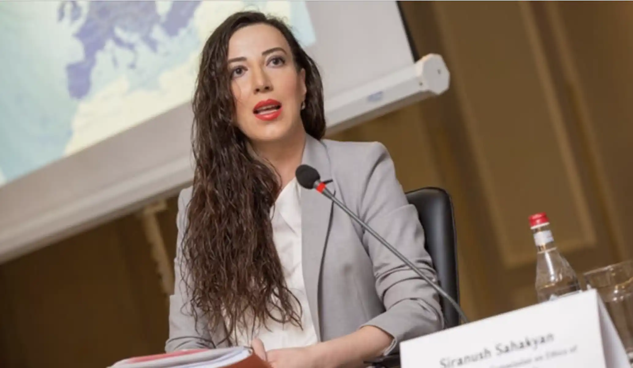 Պաքուի մէջ պաշտօնապէս 55 հայ կը պահուի. Սիրանուշ Սահակեան