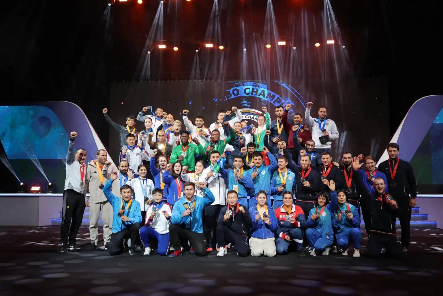  Հայաստանի մարզիկները 5 արծաթեայ եւ 5 պրոնզեայ մետալներ շահեցան Սամպոյի մրցաշարքէն 