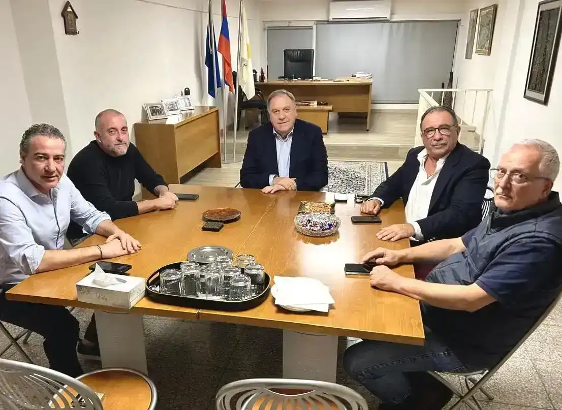 Նիկոսիա. Նորընտիր կոմիտէի այցելութիւնը պետական ներկայացուցիչ՝ Վարգէս Մահտեսեանին          