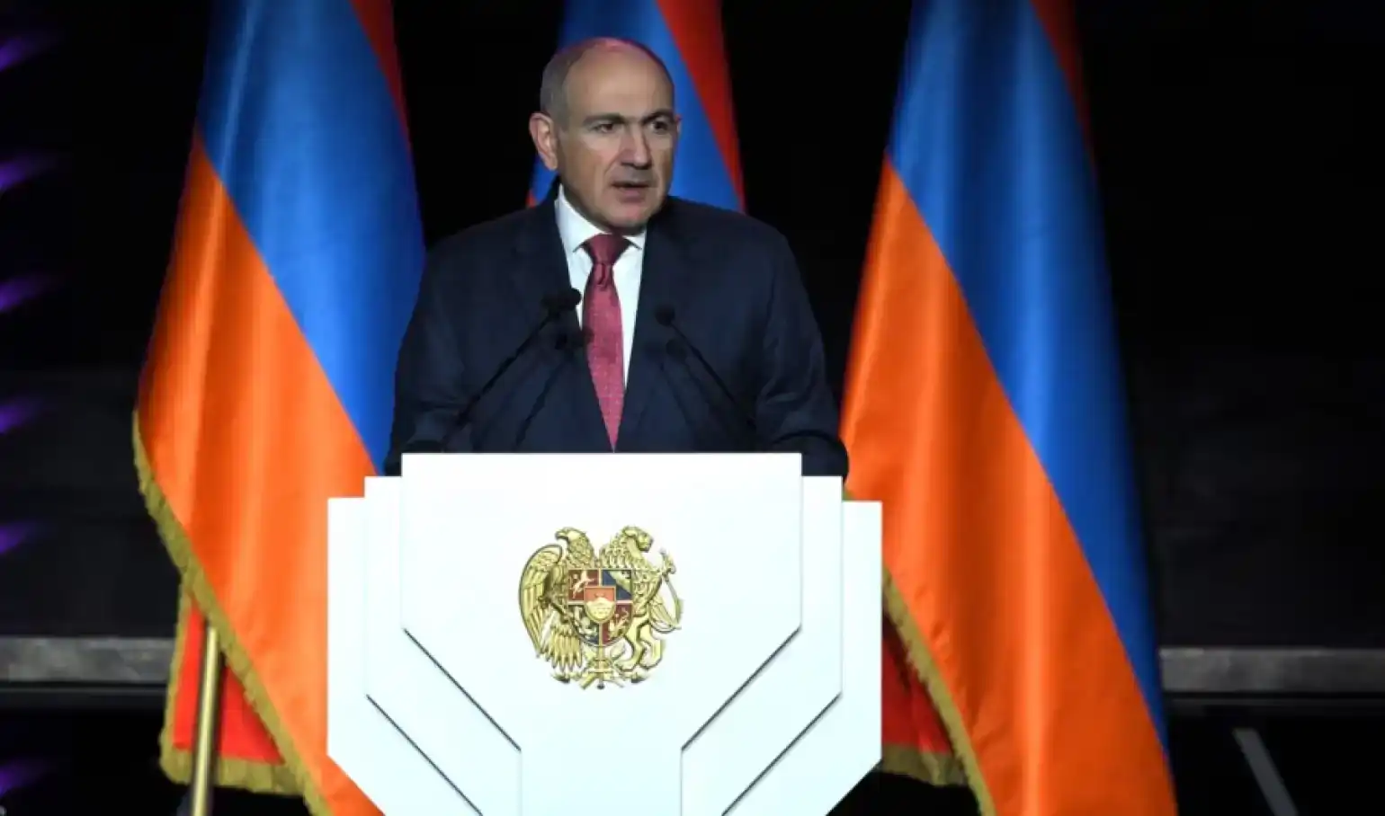 Փաշինեան կարեւորած է Նոր Սահմանադրութեան ընդունումը 