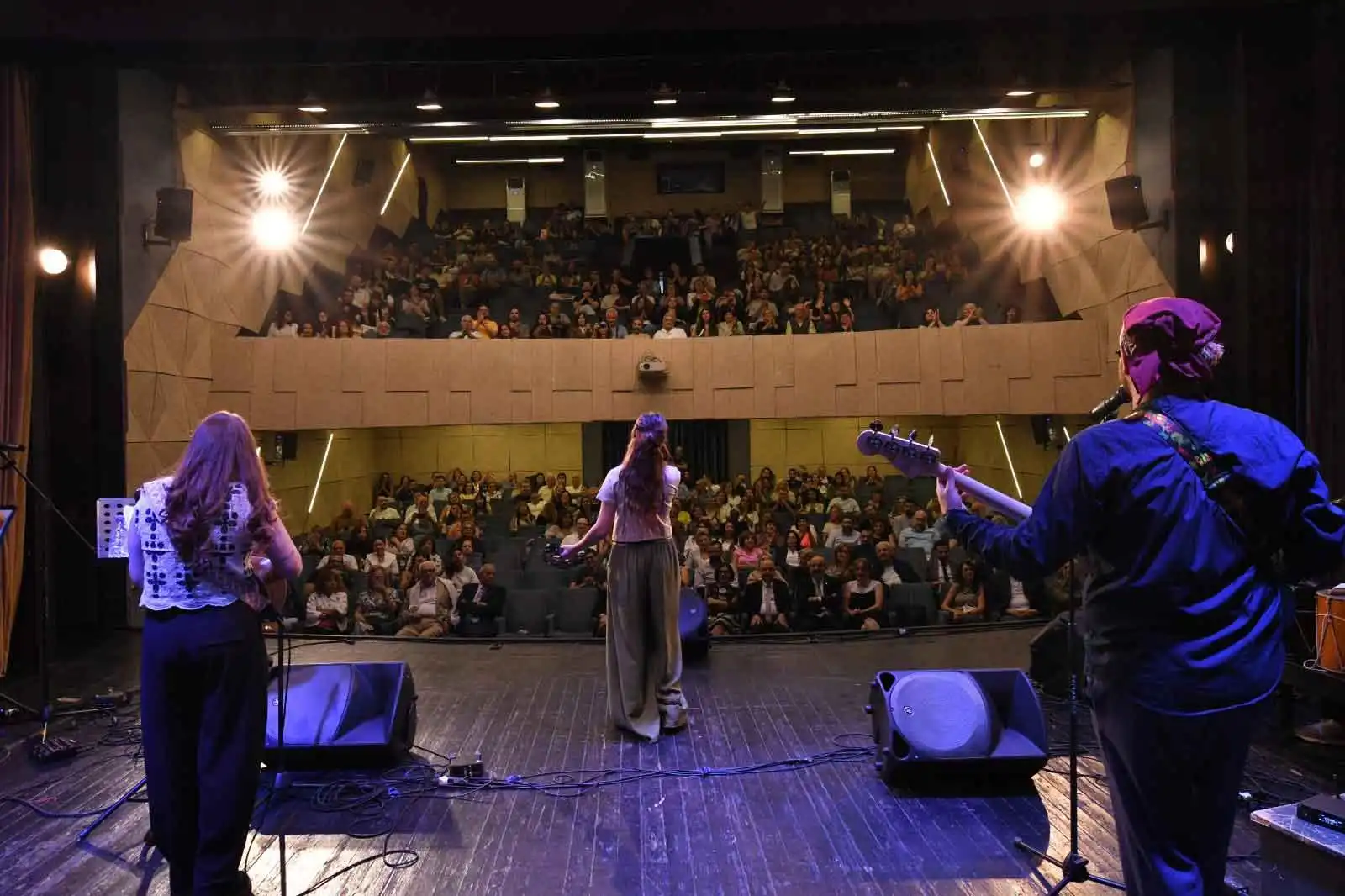 Լիբանան. «Հեքիաթ» Խումբին Բարեսիրական ելոյթը` ի նպաստ Ազունիէի Հայ Ազգային Բուժարանի