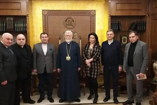 Լրագրողներու խորհուրդի հանդիպում