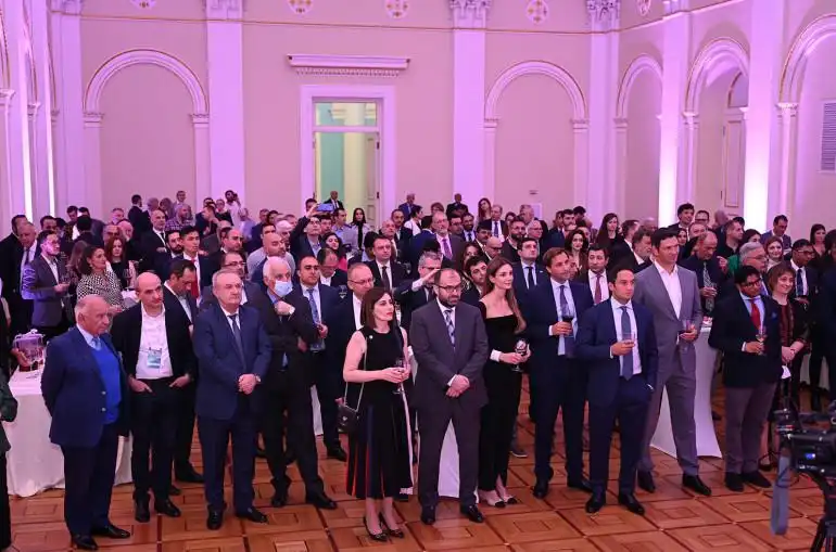 Դիմակ կրելու հարցով «մենաշնորհեալնե՞ր»   