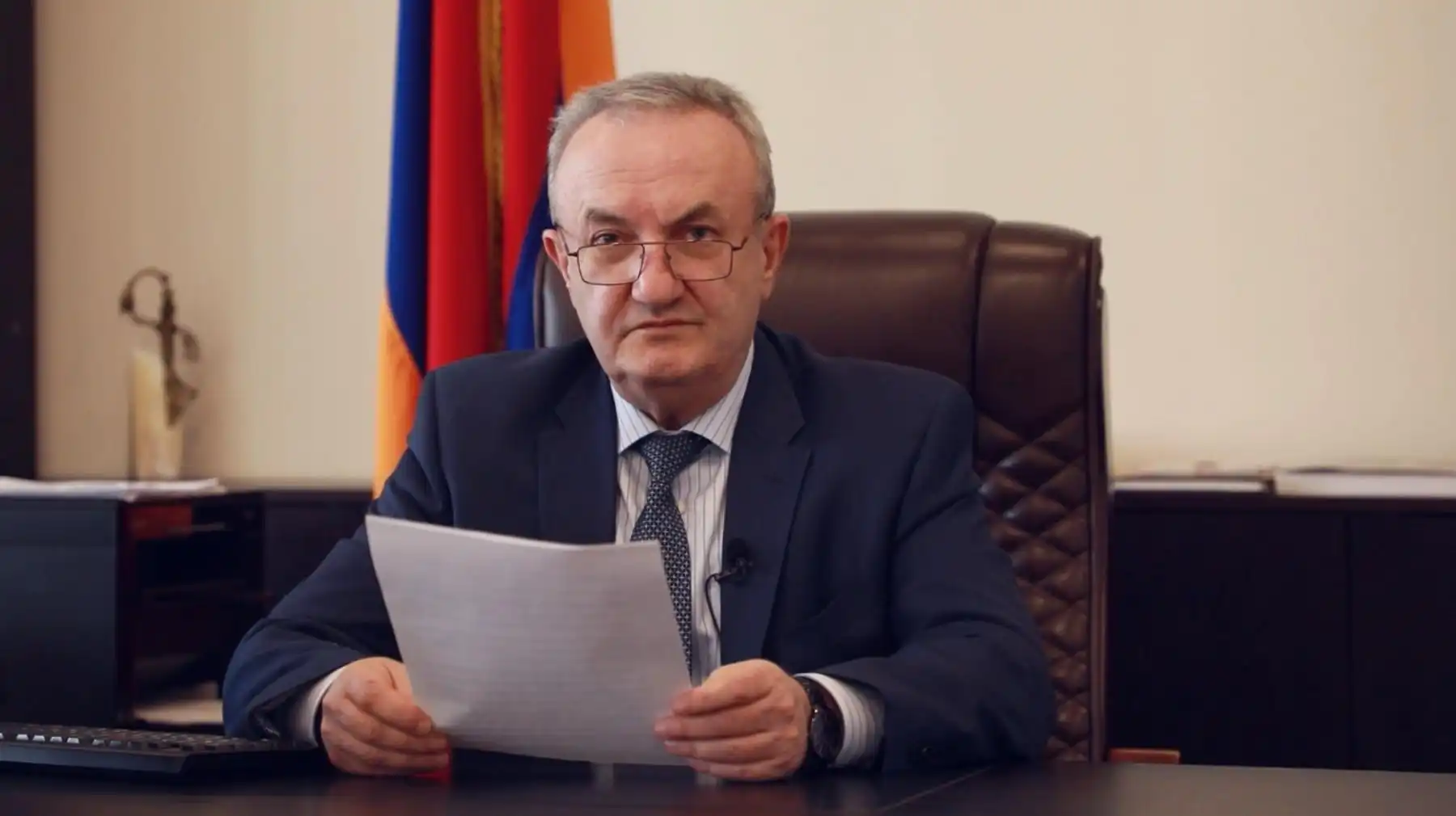 Այս փուլին Հայաստանի մէջ ռուսական դպրոցներ բանալու օրակարգ չկայ. Նախարար